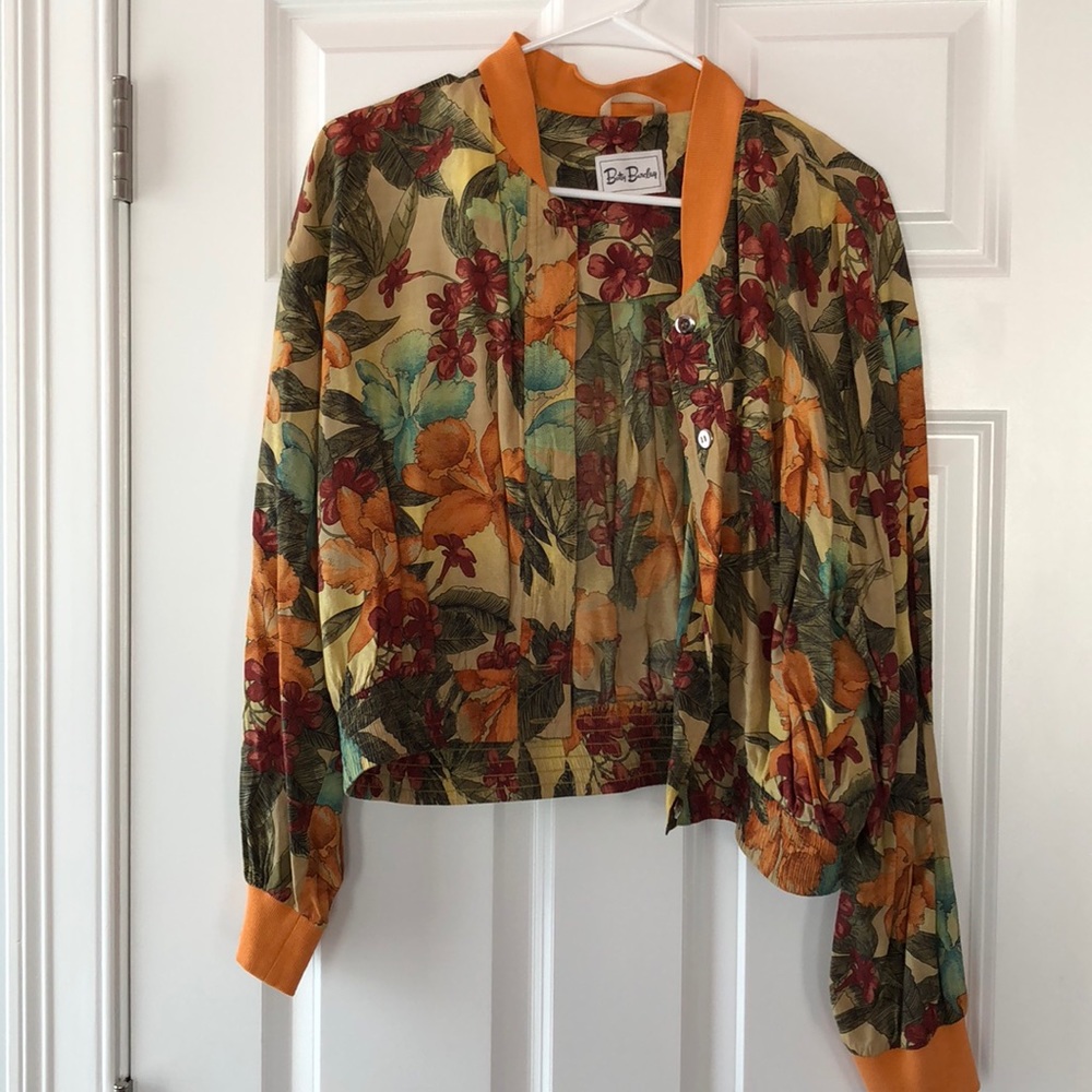 Light floral jacket/button down long sleeve